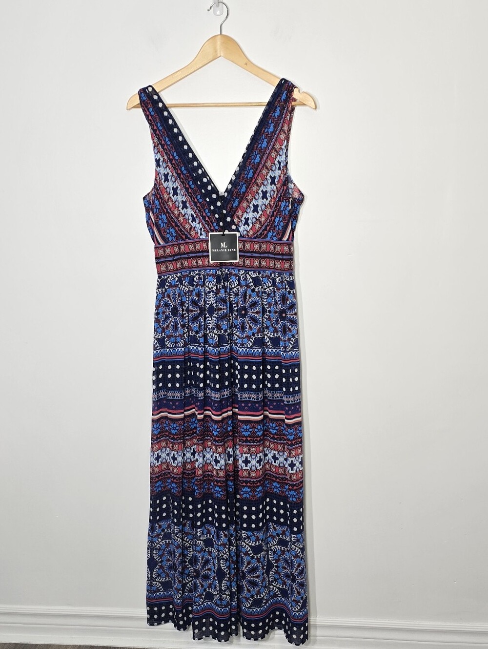 Maggy London NEW Multi Color & Print Sleeveless Full Length Size 12 Dress NWT